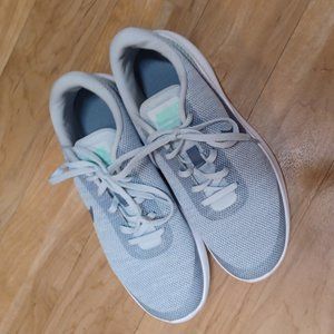 Women's Nike Flex